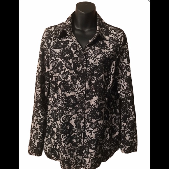 LACE LOOK BUTTON UP COLLAR SKIRT - Picture 4 of 10